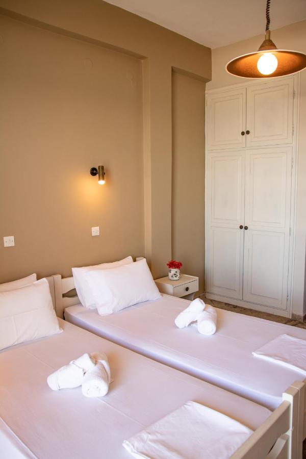 De La Plage Hotel Koroni Esterno foto
