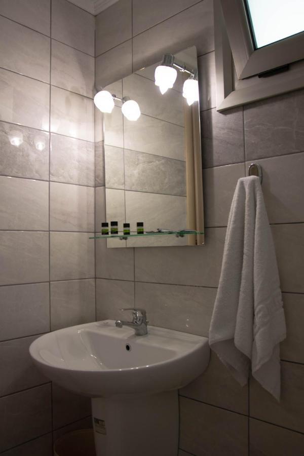 De La Plage Hotel Koroni Esterno foto
