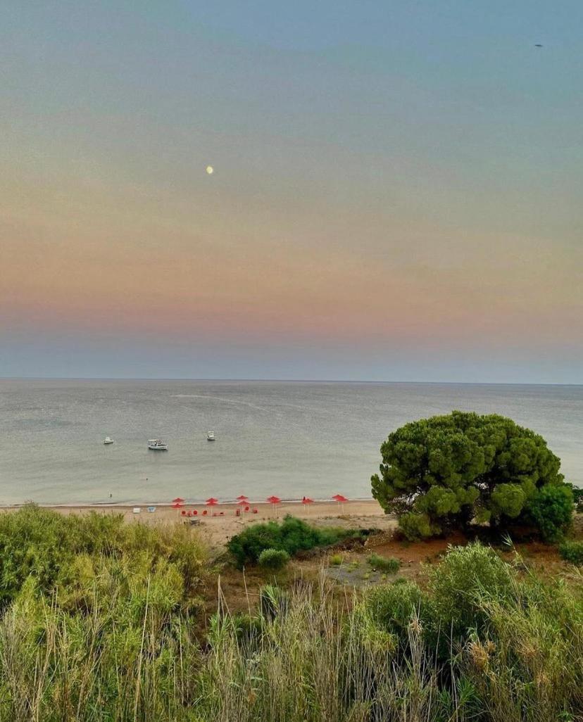 De La Plage Hotel Koroni Esterno foto