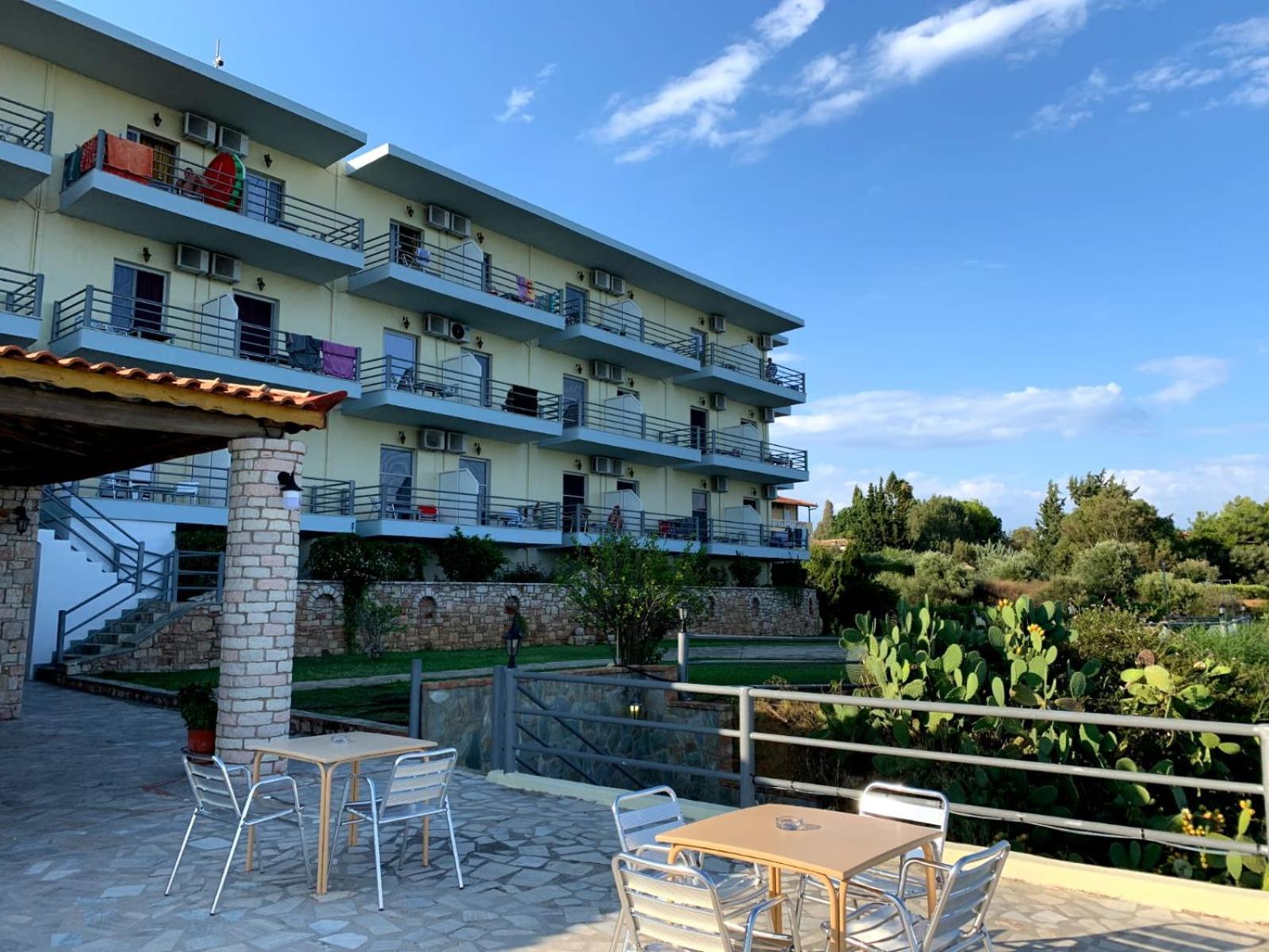 De La Plage Hotel Koroni Esterno foto
