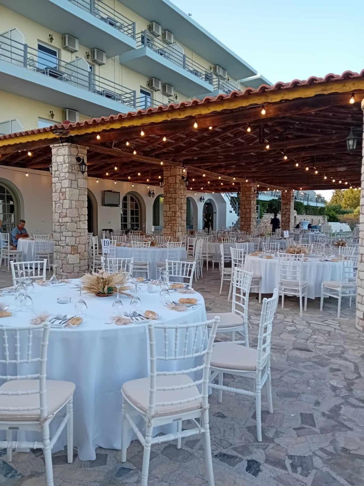 De La Plage Hotel Koroni Esterno foto