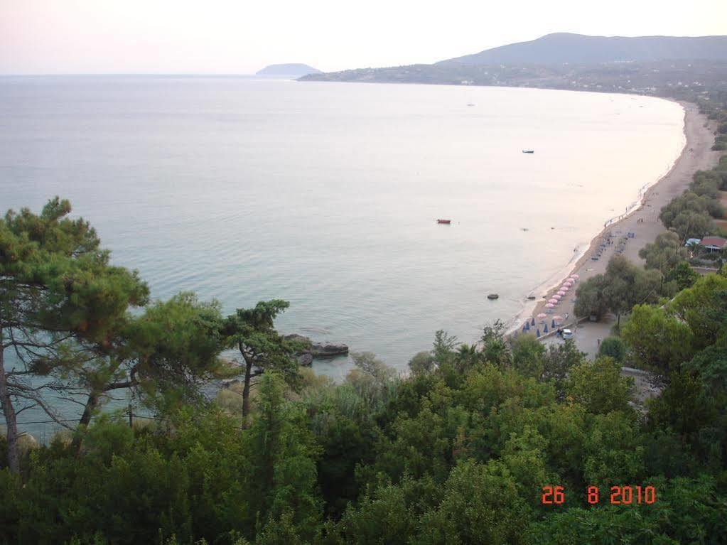 De La Plage Hotel Koroni Esterno foto
